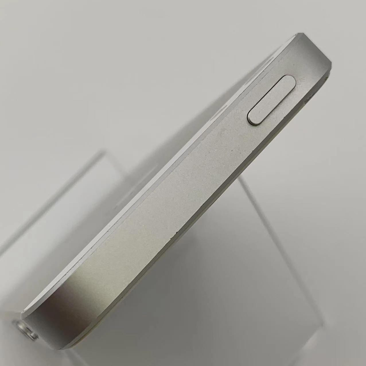 iPhoneSE 32GB シルバー MP832J/A SoftBank版SIMフリー