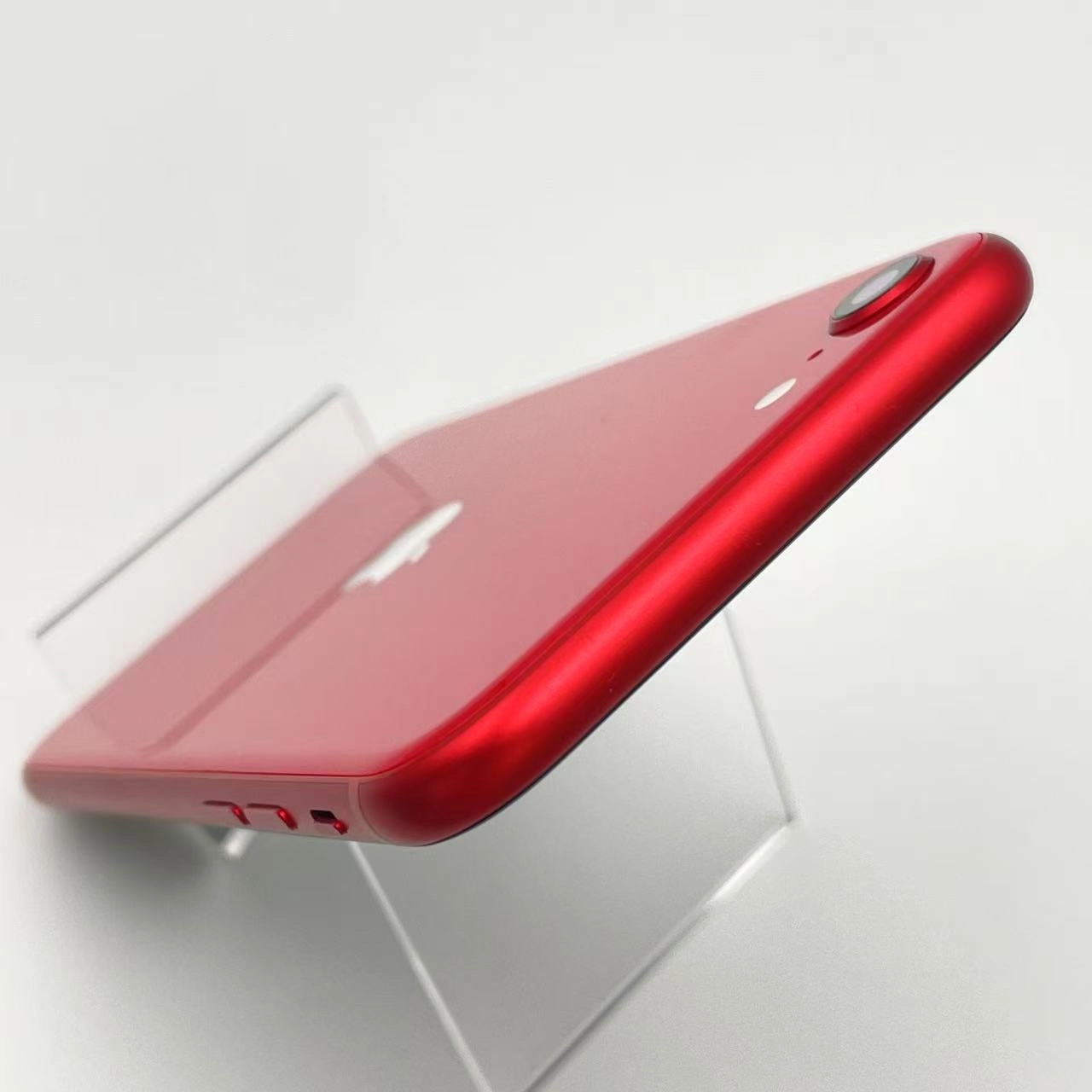 iPhoneSE 第2世代 64GB Product Red MX9U2J/A docomoSIMフリー 美品