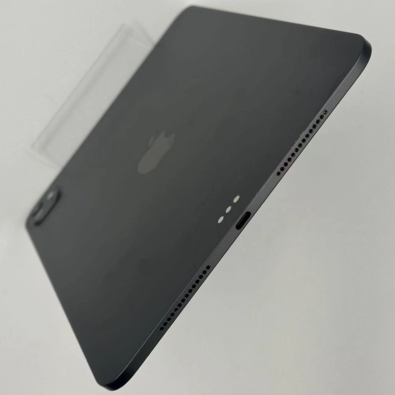 iPad Pro 11インチ 第5世代 Wi-Fiモデル 256GB MVV83J/A 美品