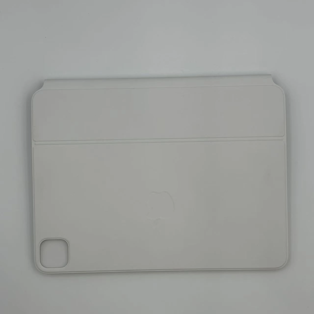 11インチ iPad Pro(第2世代)用 Magic Keyboard A2261 極美品 ホワイト