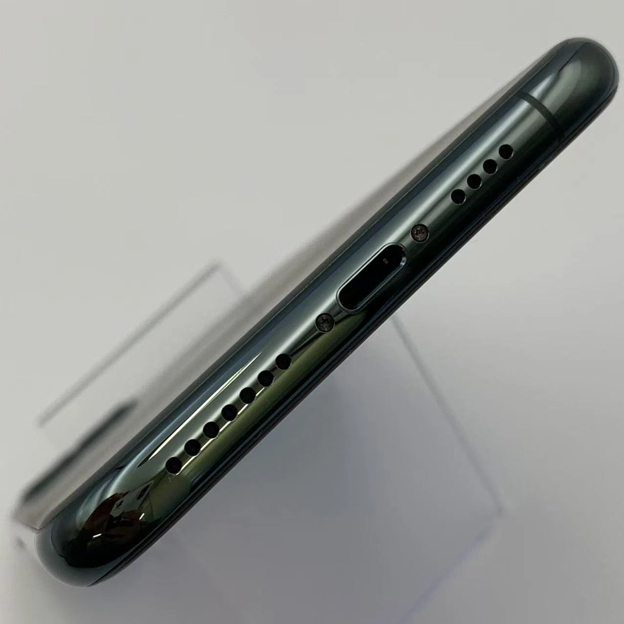 iPhone11 pro Max 64GB 3F913J/A SoftBank 美品 ミッドナイトグリーン