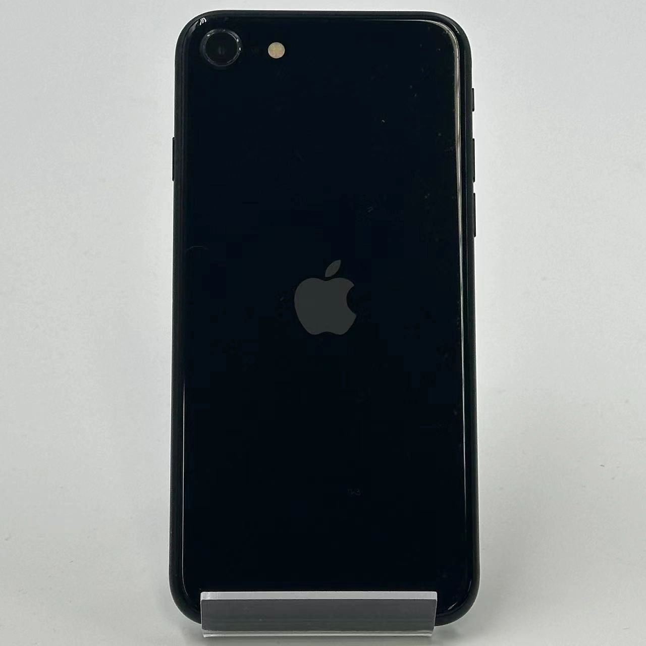 iPhoneSE 第3世代 128GB MMYF3J/A au版SIMフリー