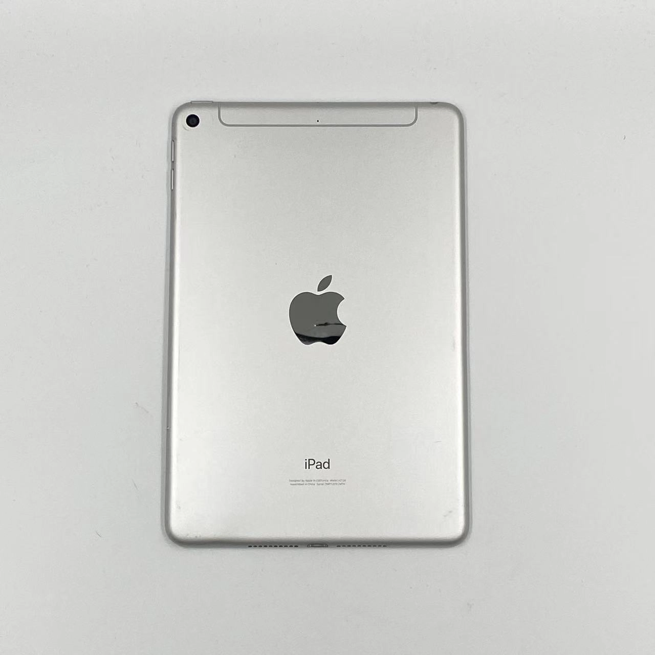 iPad mini 第5世代 256GB シルバー MUXD2ZP/A 海外版SIMフリー