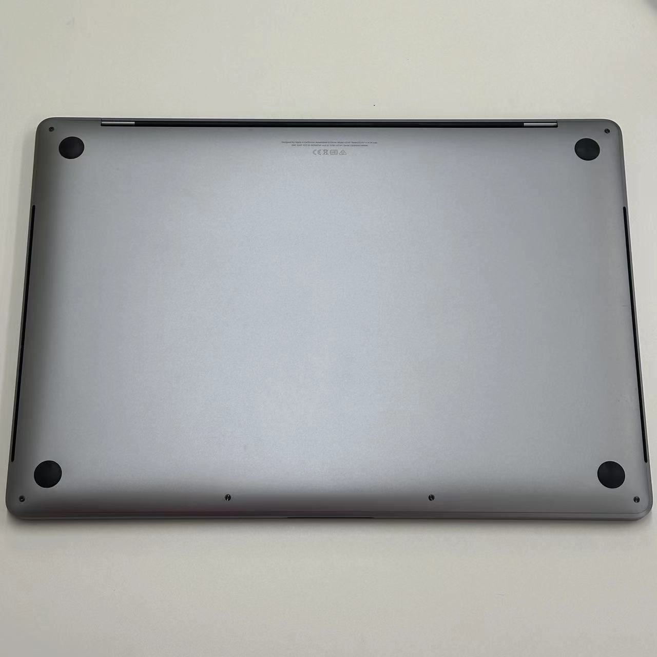 MacBook Pro 16インチ 2019 2.6GHz Core i7 16GB 512GB MVVJ2J/A 16GB/512GB スペースグレイ