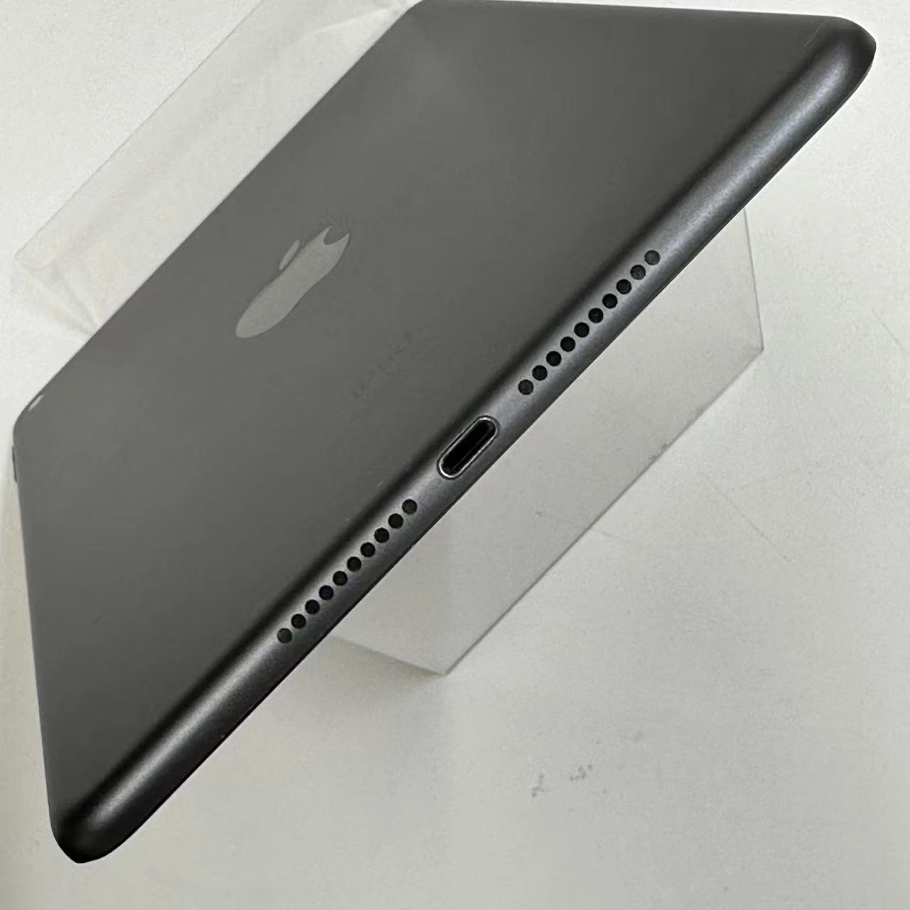 iPad mini 第5世代 Wi-Fiモデル 64GB MUQW2CH/A 美品 スペースグレイ