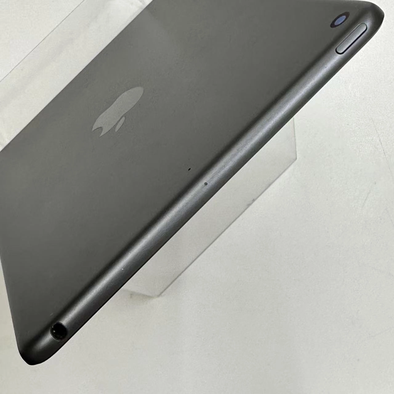 iPad mini 第5世代 Wi-Fiモデル 64GB MUQW2CH/A 美品 スペースグレイ