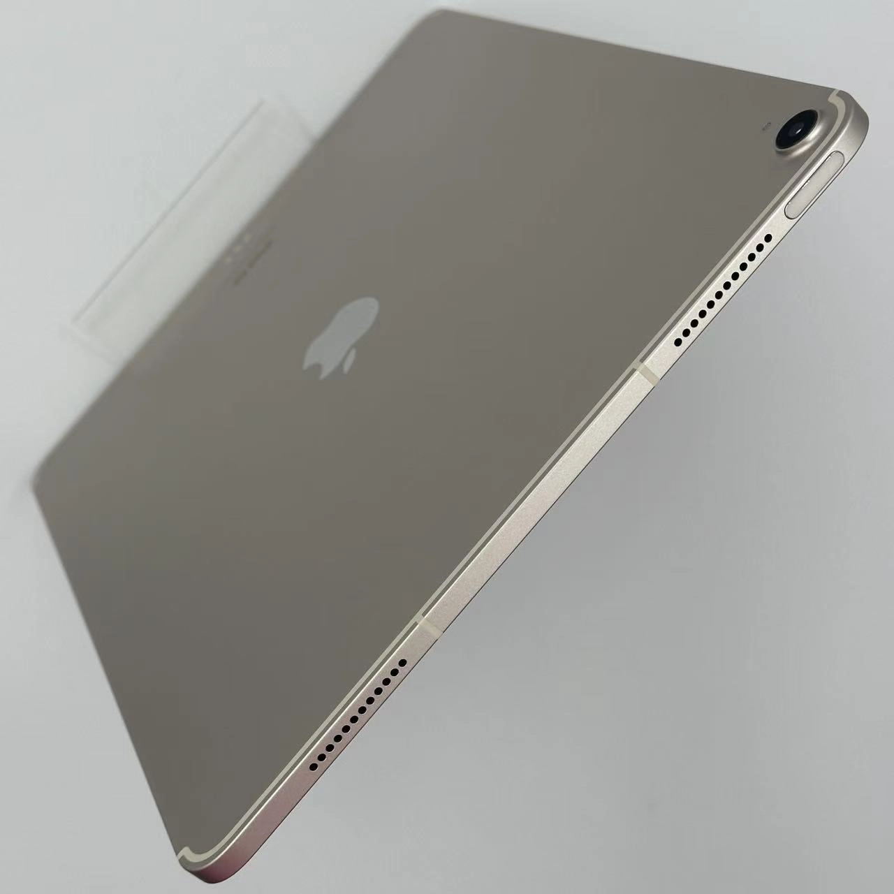 iPad Air 13インチ 第6世代 512GB MV723J/A docomo版SIMフリー 新品同様