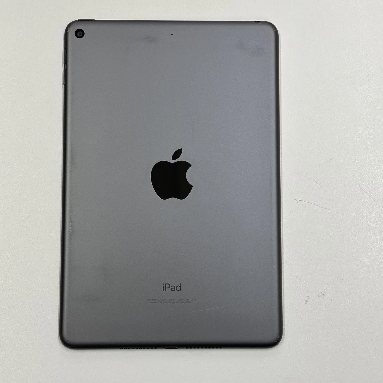 iPad mini 第5世代 Wi-Fiモデル 64GB NUQW2KH/A スペースグレイ