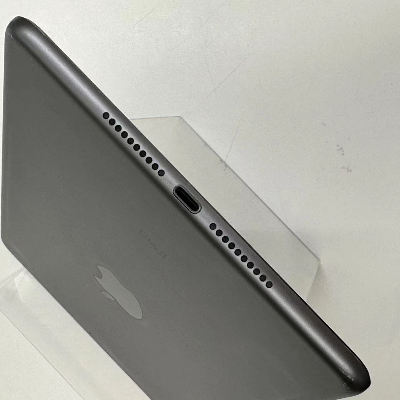 iPad mini 第5世代 Wi-Fiモデル 64GB NUQW2KH/A スペースグレイ