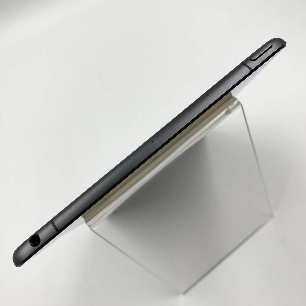 iPad mini 第5世代 256GB MUXC2ZP/A 海外版SIMフリー スペースグレイ