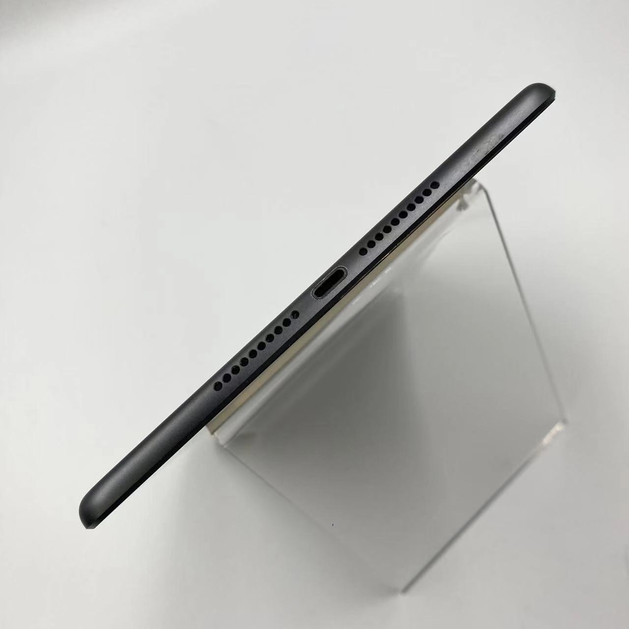 iPad mini 第5世代 256GB MUXC2ZP/A 海外版SIMフリー スペースグレイ