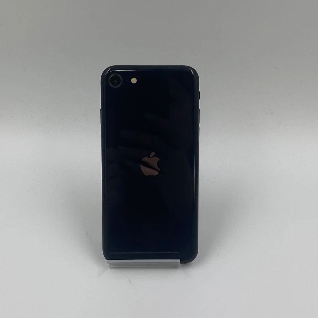 iPhoneSE 第3世代 128GB MMYF3J/A Apple版SIMフリー 美品