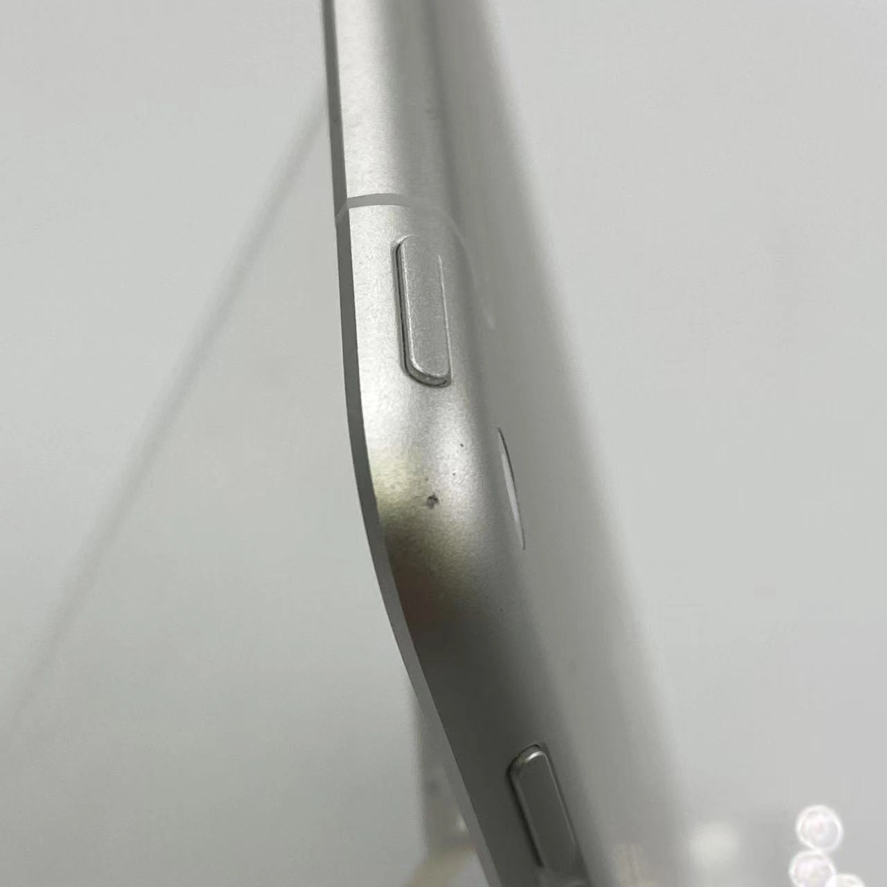 iPad mini 第5世代 256GB MUXD2ZP/A 海外版SIMフリー シルバー