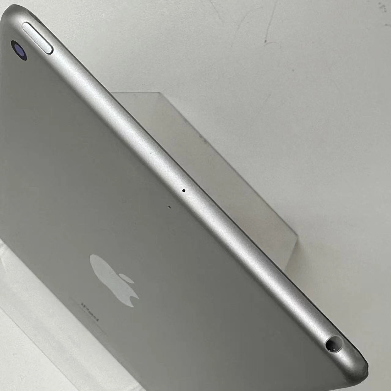 iPad mini 第5世代 Wi-Fiモデル 64GB MUQX2ZP/A シルバー