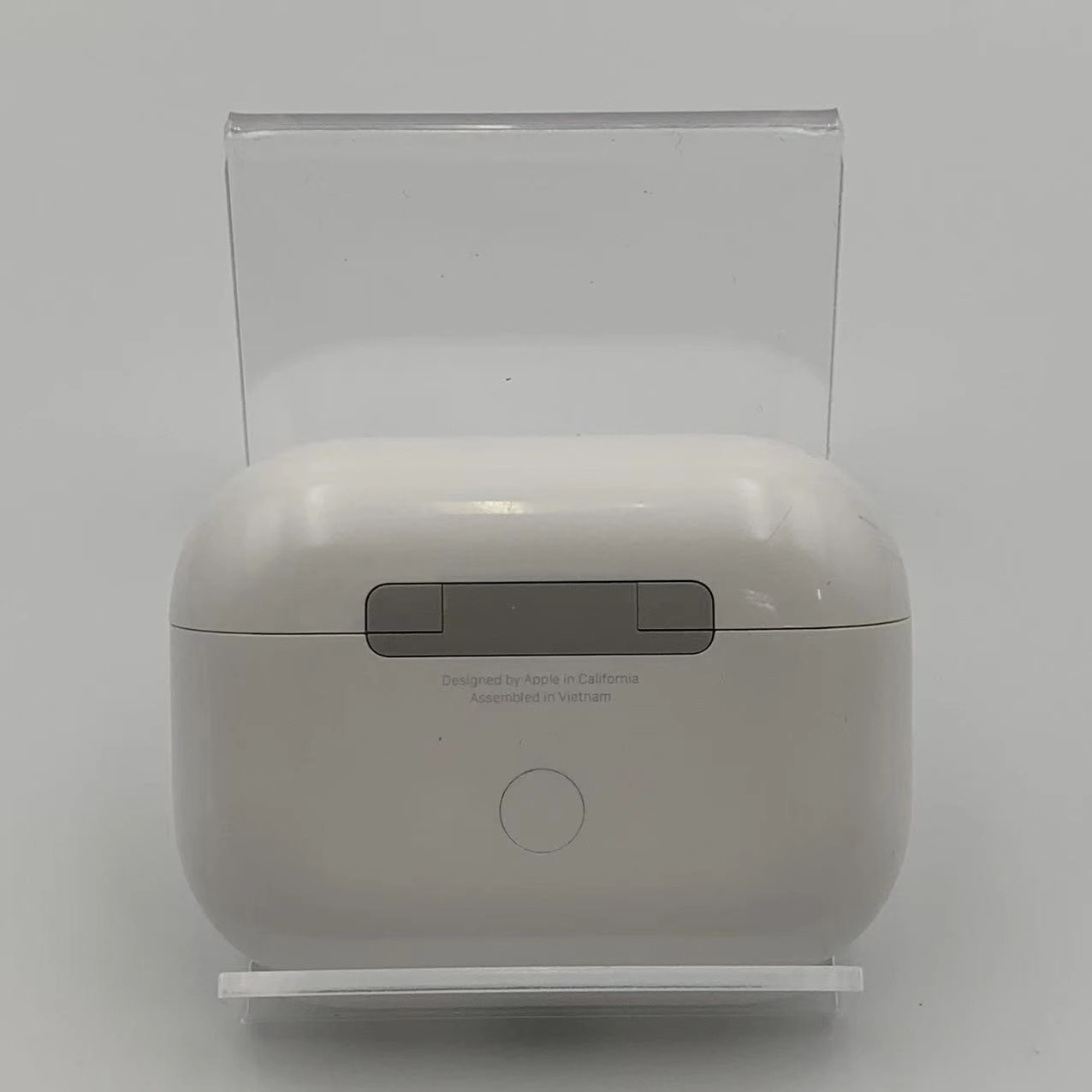 AirPods Pro 第2世代 MagSafe充電ケース(USB-C)付き ホワイト MTJV3J/A