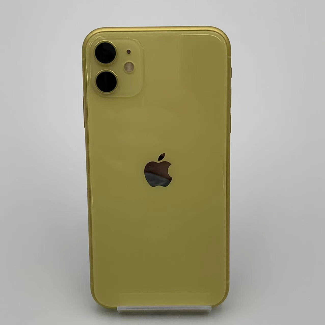 iPhone11 64GB MHDE3J/A docomo版SIMフリー 外観新品同様 ジャンク品 イエロー