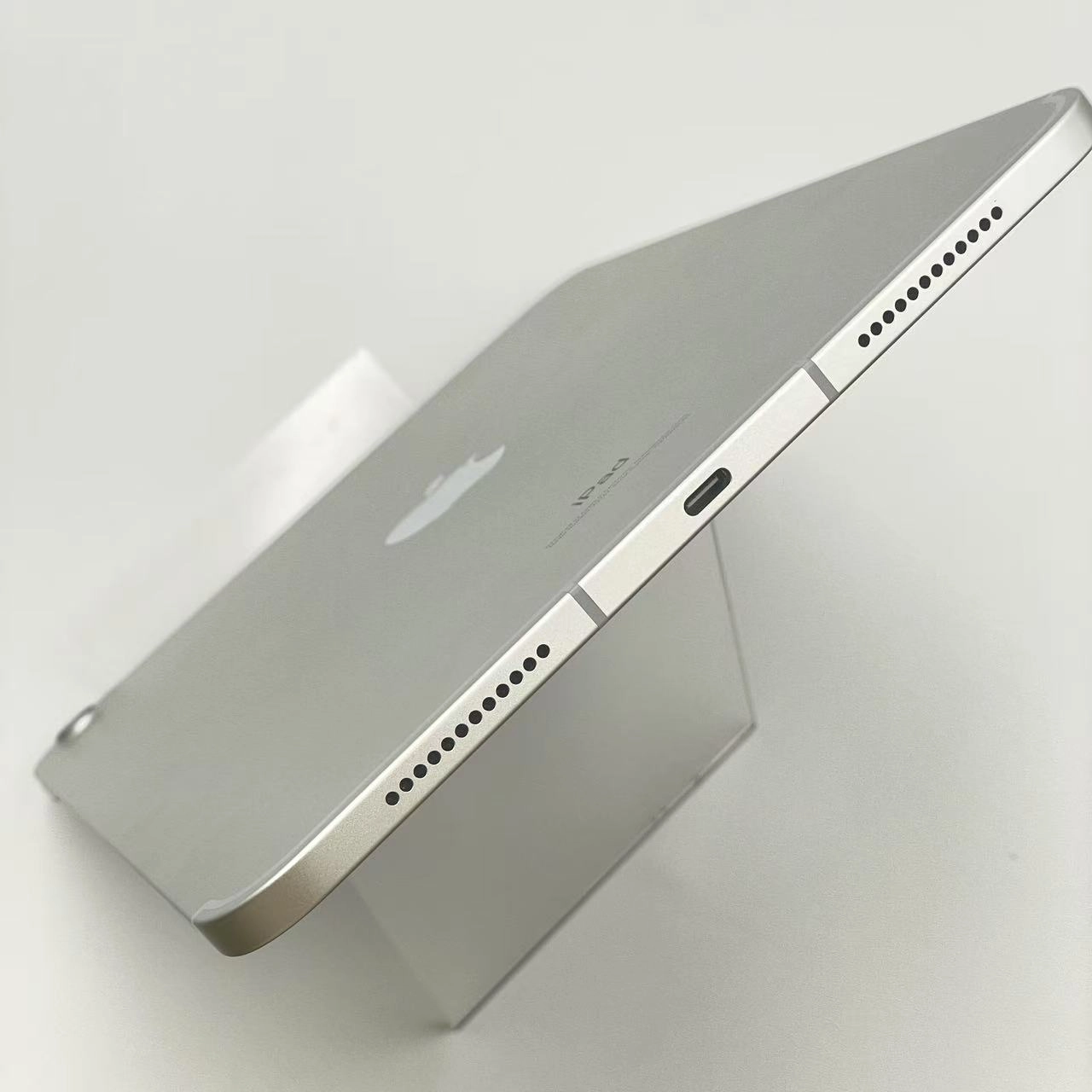 iPad 第10世代 64GB AU版SIMフリー MQ6J3J/A 美品 シルバー au