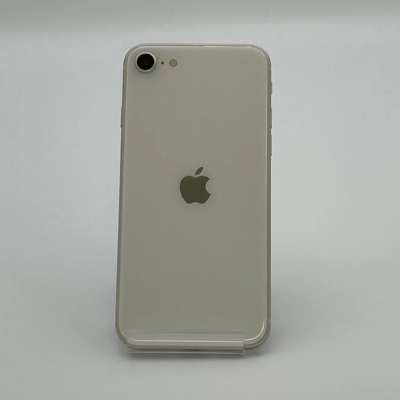 iPhoneSE 第3世代 64GB MMYD3J/A au版SIMフリー 美品