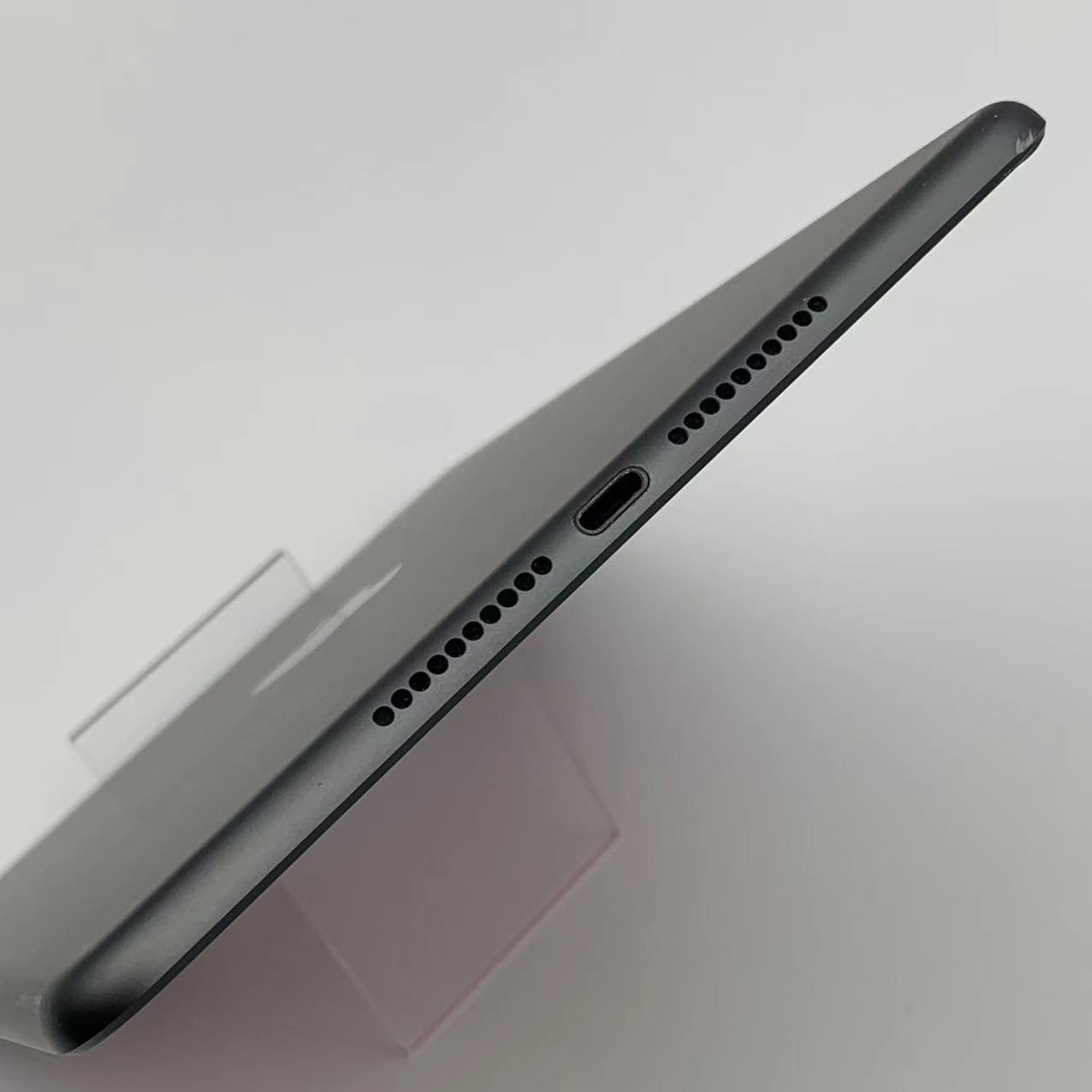 iPad mini 第5世代 256GB スペースグレイ MUXC2KH/A 海外版SIMフリー