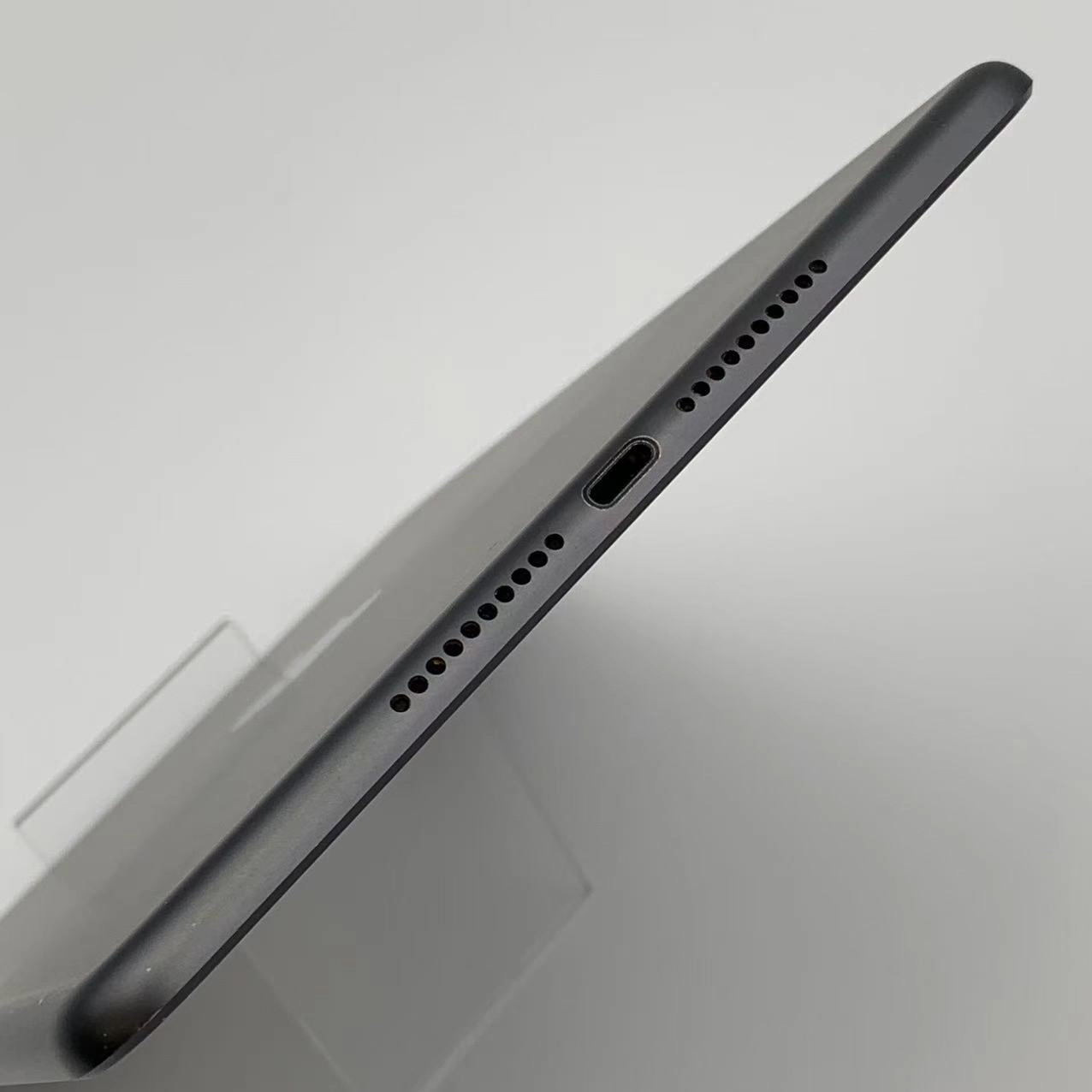 iPad mini 第5世代 Wi-Fiモデル 256GB  MUU32ZP/A スペースグレイ