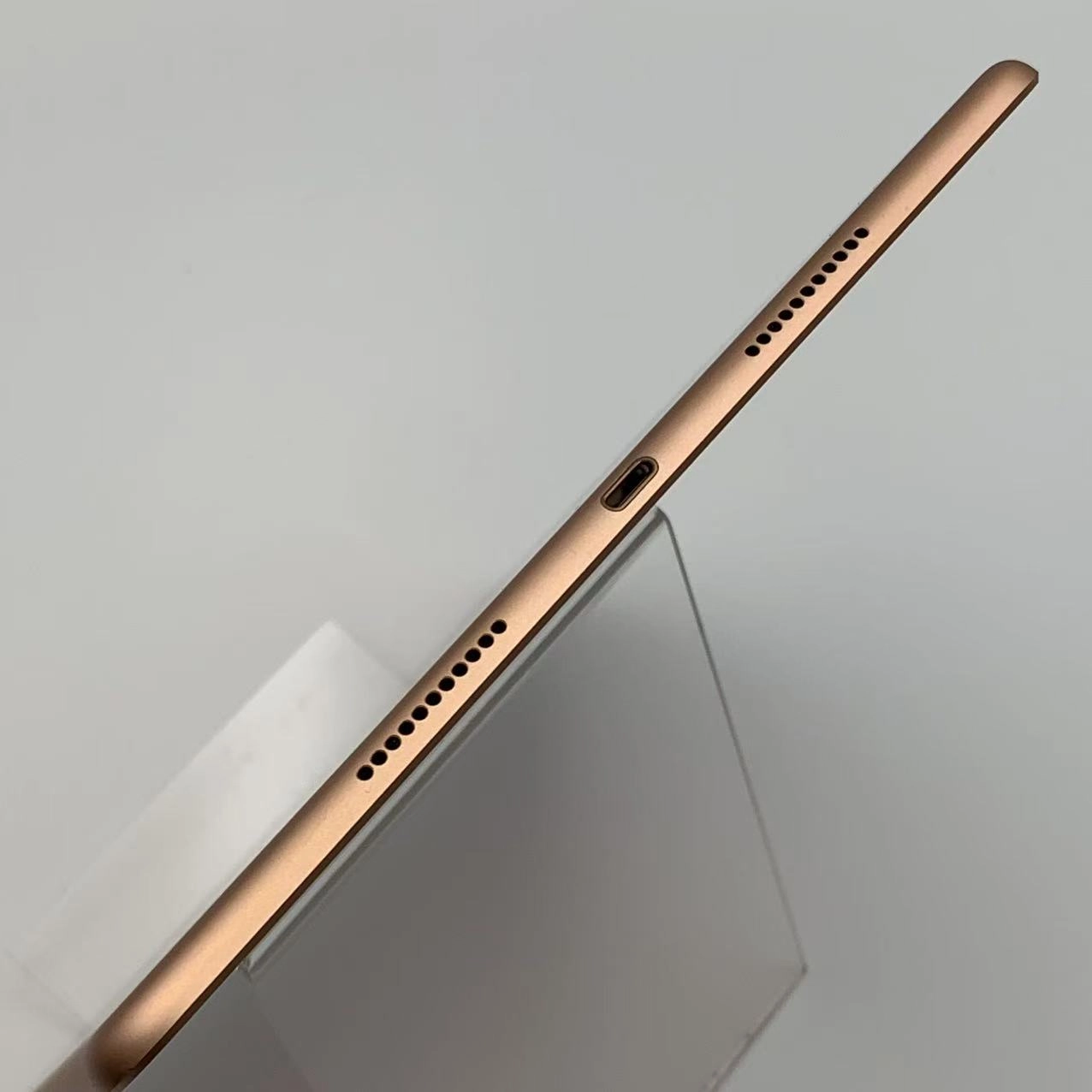 iPad Air 第3世代 Wi-Fiモデル 256GB ゴールド MUUT2J/A  外観美品　訳あり品