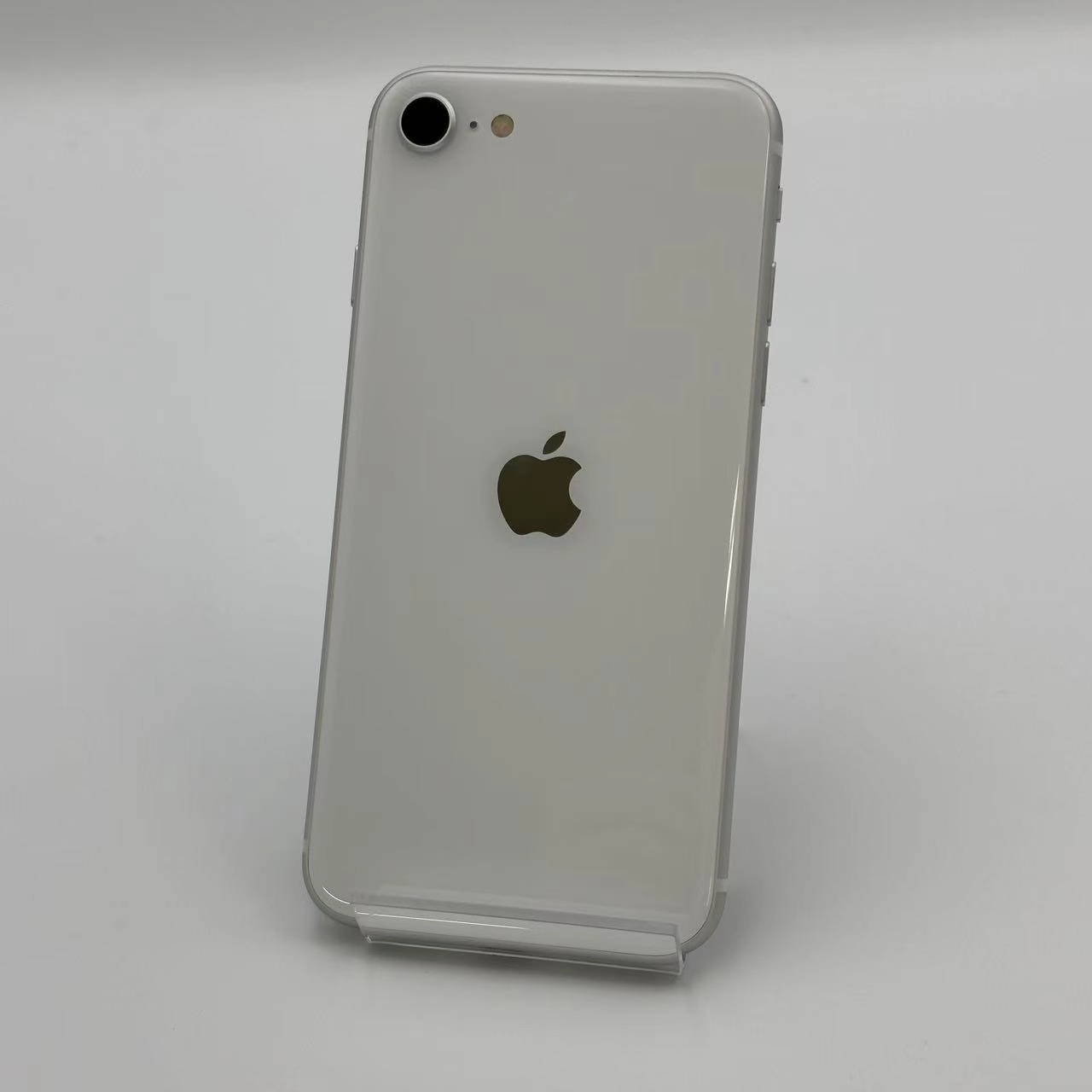 iPhoneSE 第2世代 256GB ホワイト MXVU2J/A Apple版SIMフリー 訳あり品