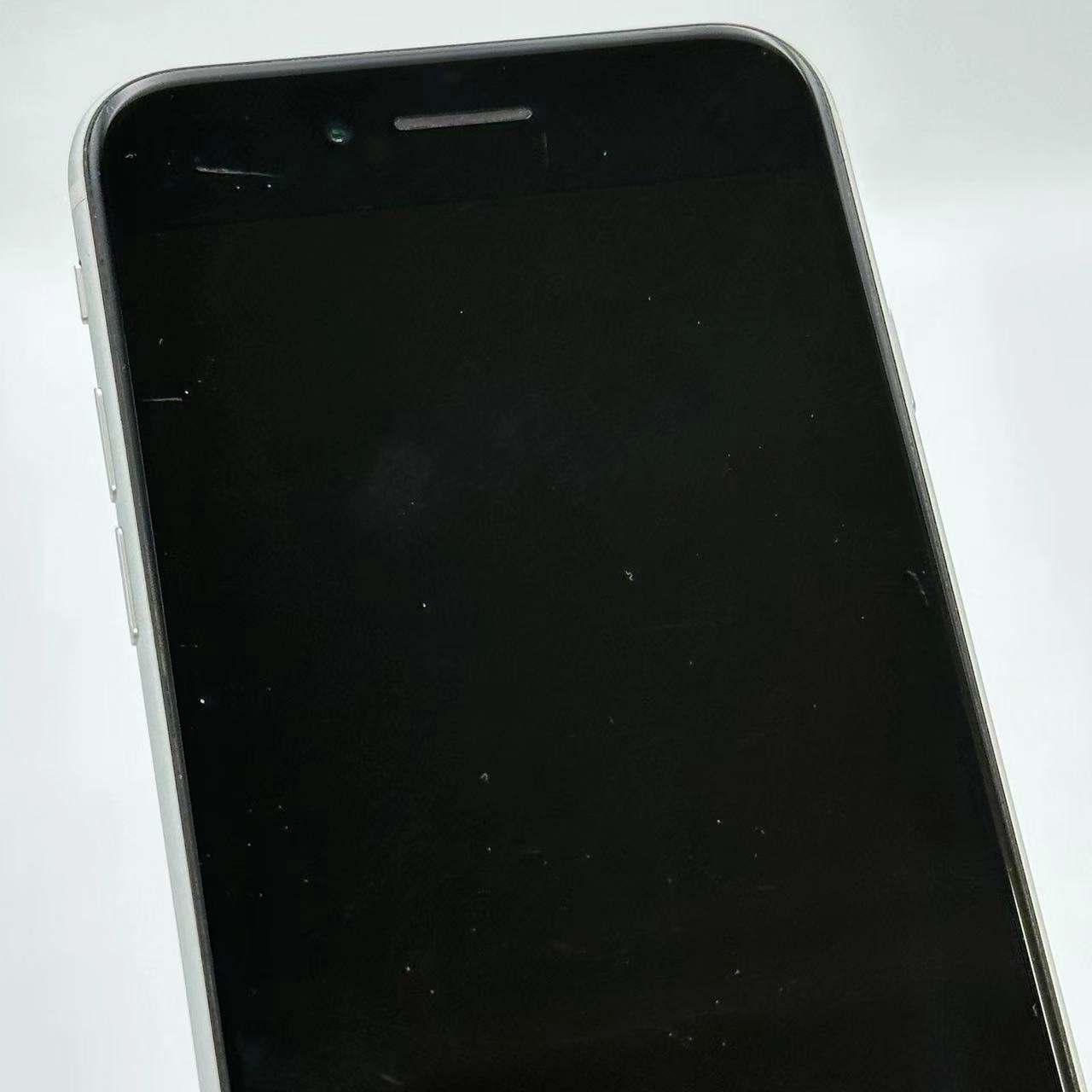 iPhoneSE 第2世代 256GB NXVU2J/A AU版SIMフリー 訳あり品 ホワイト au