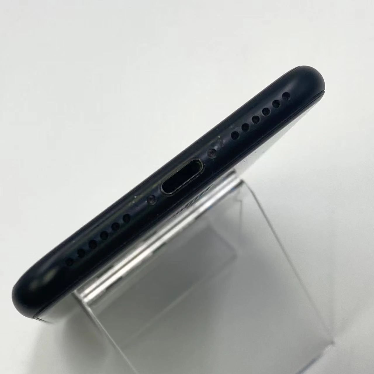 iPhoneSE 第2世代 256GB MXVT2J/A Apple版SIMフリー ブラック