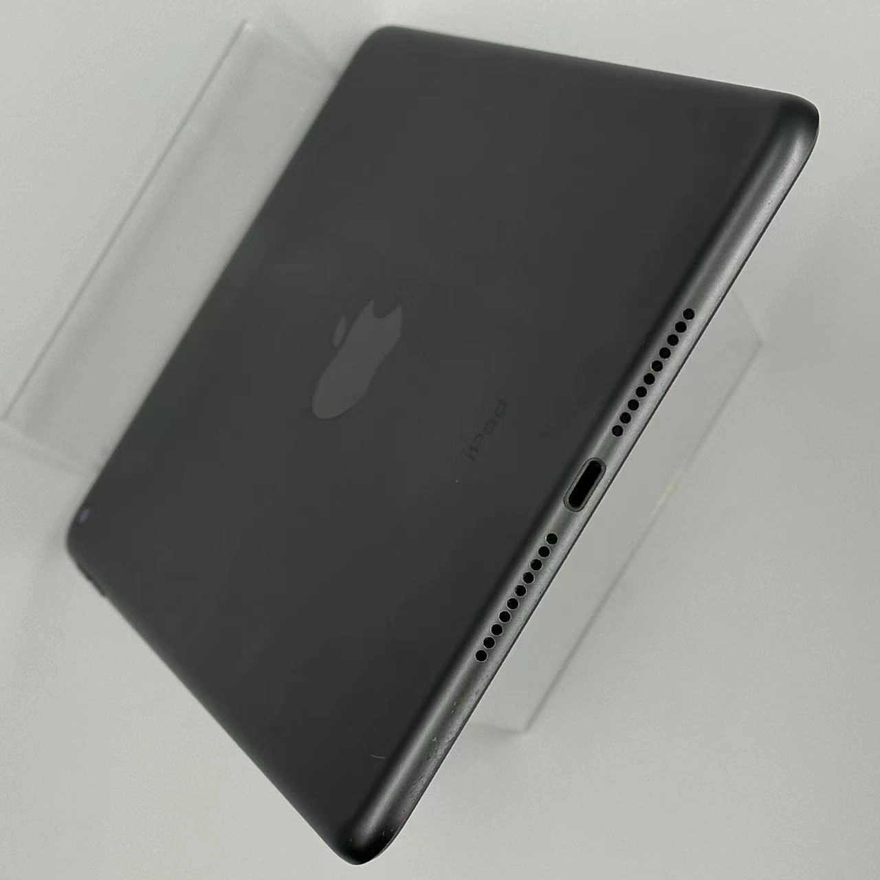 iPad mini 第5世代 Wi-Fiモデル 64GB スペースグレイ MUQW2ZP/A