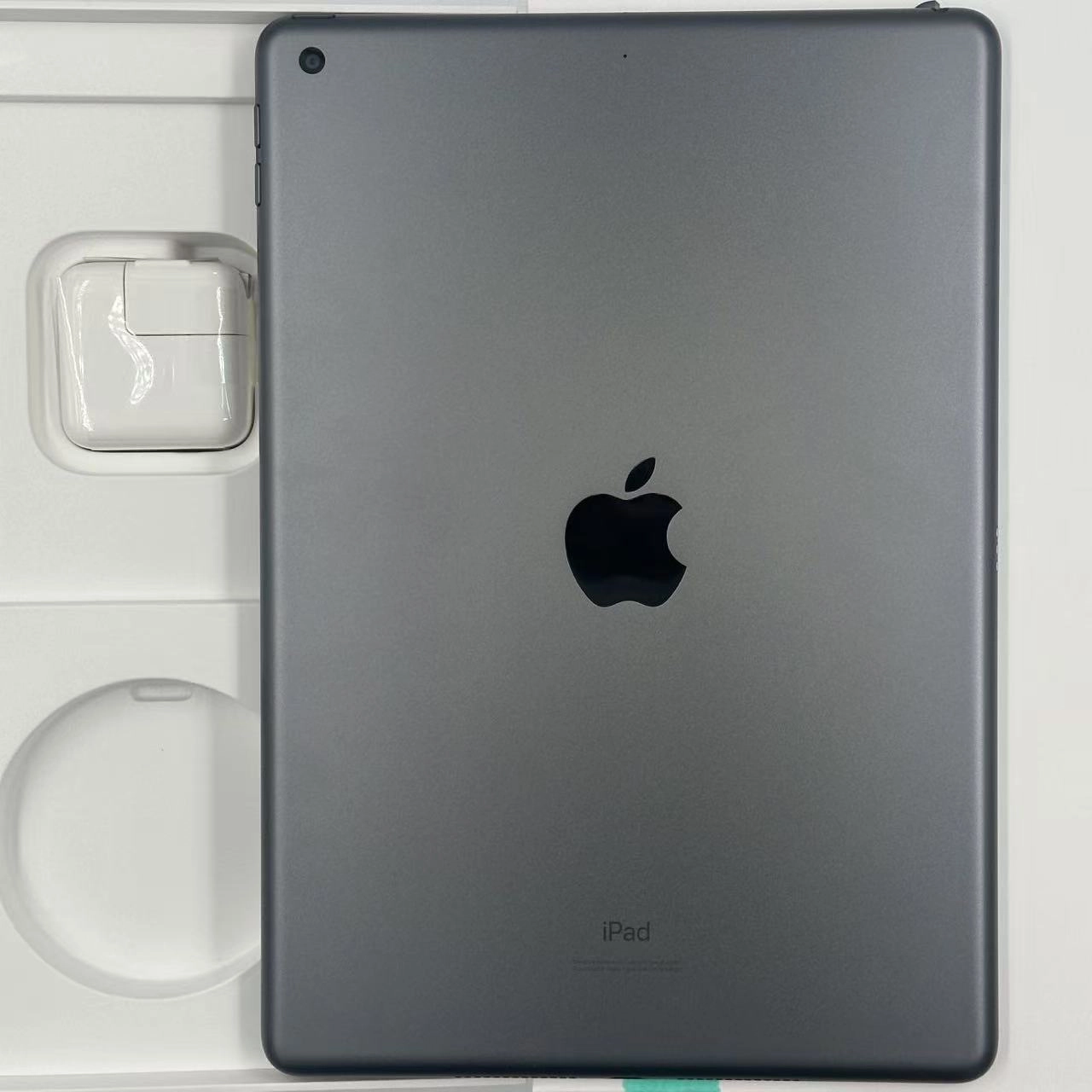 iPad 第7世代 Wi-Fiモデル 128GB MW772J/A 極美品