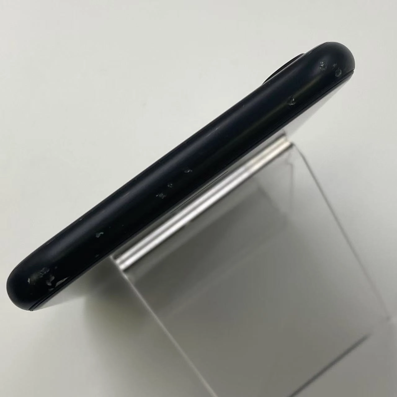 iPhoneSE 第2世代 256GB MXVT2J/A AU版SIMフリー ブラック au