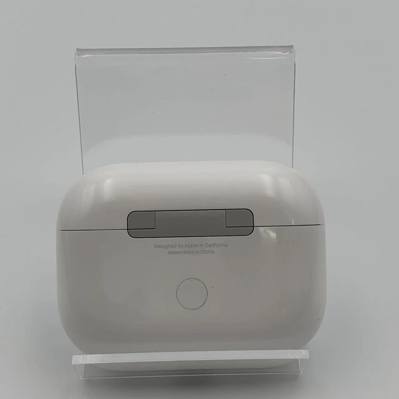 AirPods Pro 第2世代 MagSafe充電ケース(USB-C)付き ホワイト MTJV3J/A