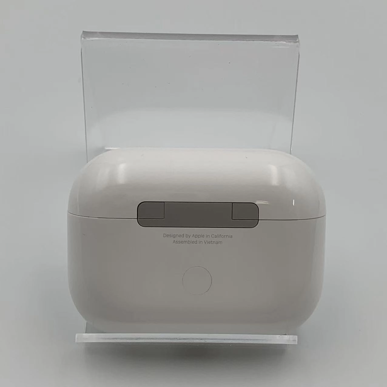 AirPods Pro 第2世代 MagSafe充電ケース(USB-C)付き ホワイト MTJV3J/A