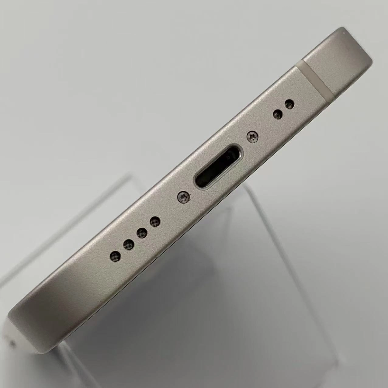 iPhone12 mini 256GB  MGDT3J/A  au版SIMフリー　ジャンク品 ホワイト