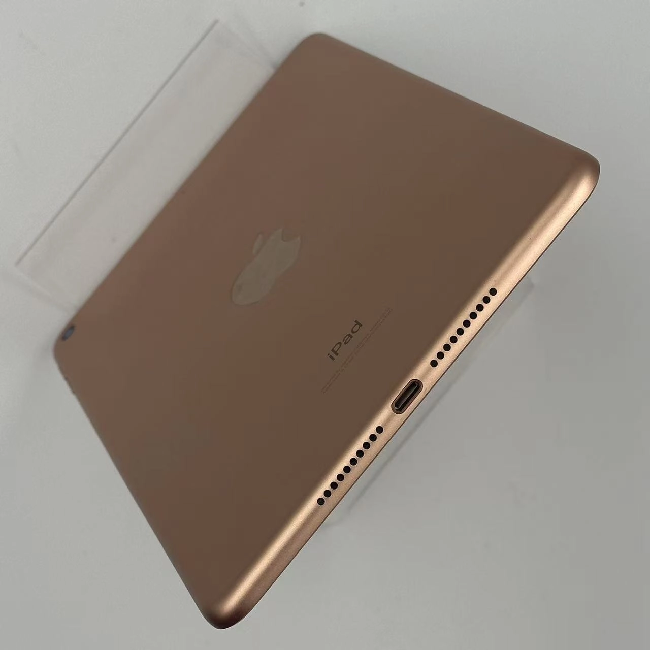 iPad mini 第5世代 海外版Wi-Fiモデル 256GB MUU62TA/A 極美品 ゴールド