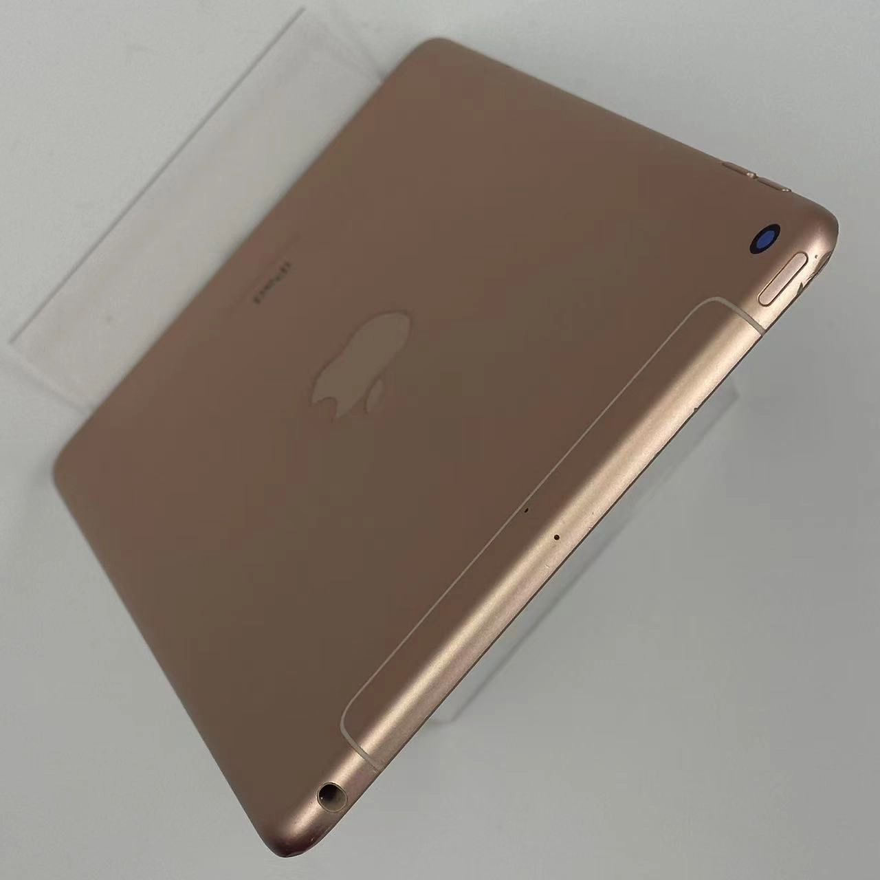 iPad mini 第5世代 256GB MUXE2ZP/A 海外版SIMフリー ゴールド