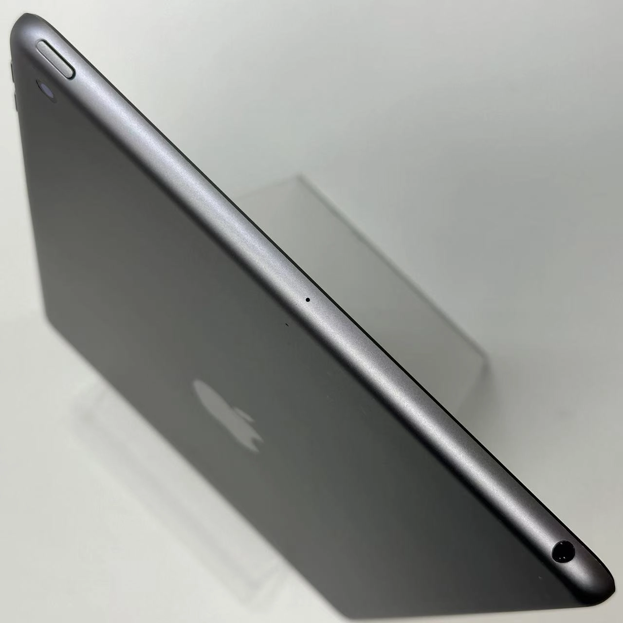 iPad 第6世代 Wi-Fiモデル 128GB MR7J2J/A