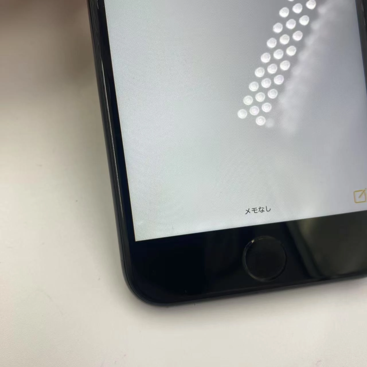 iPhoneSE 第2世代 256GB NXVT2J/A docomo版SIMフリー ブラック