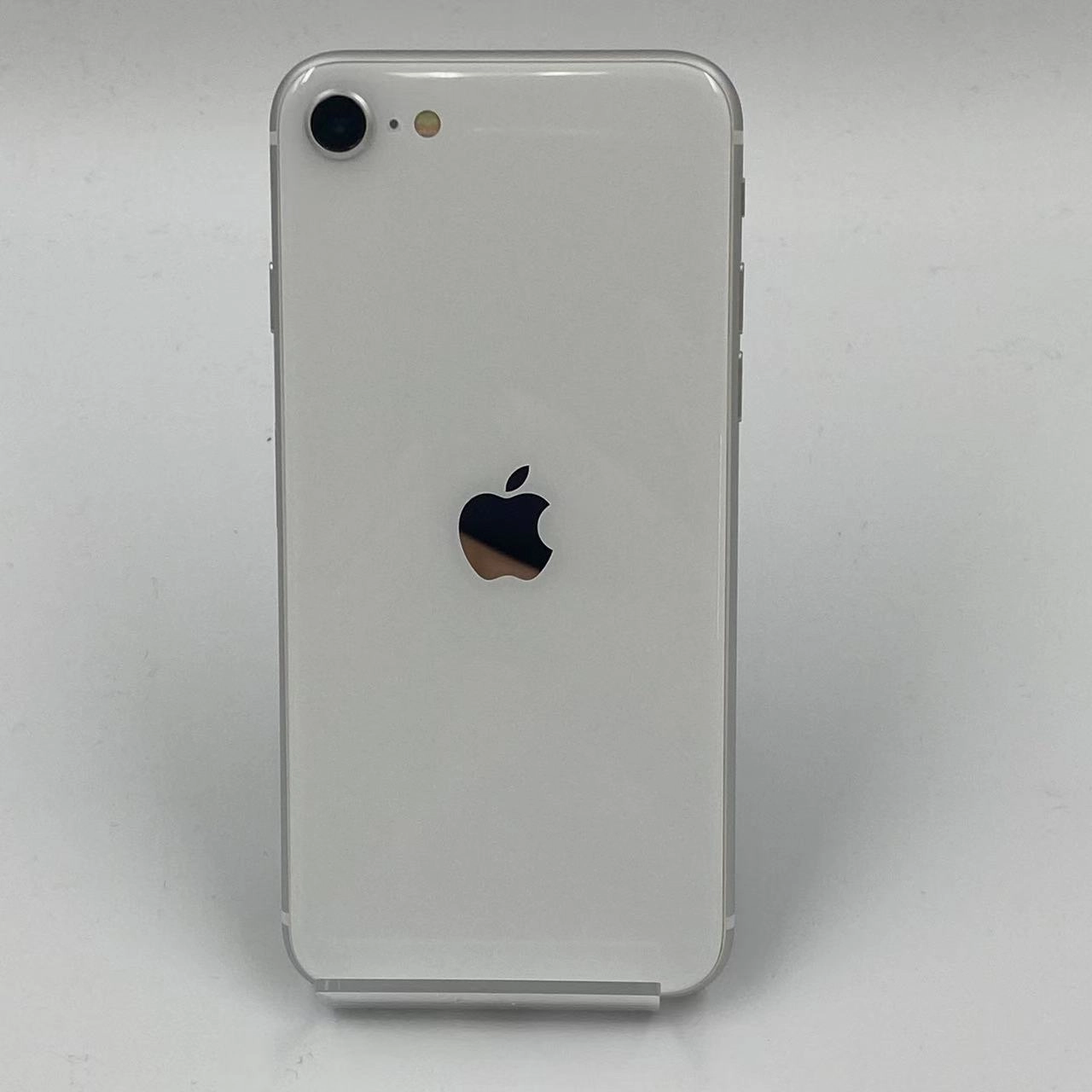 iPhoneSE 第2世代 64GB NX9T2J/A AU版SIMフリー 美品 ホワイト au