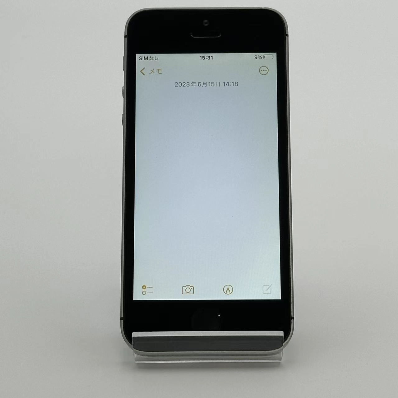 iPhoneSE 32GB MP822J/A SoftBank版SIMフリー
