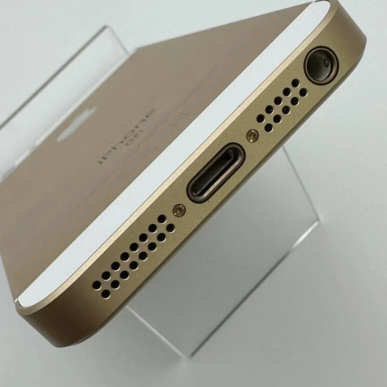 iPhoneSE 32GB MP842J/A SoftBank版SIMフリー 美品