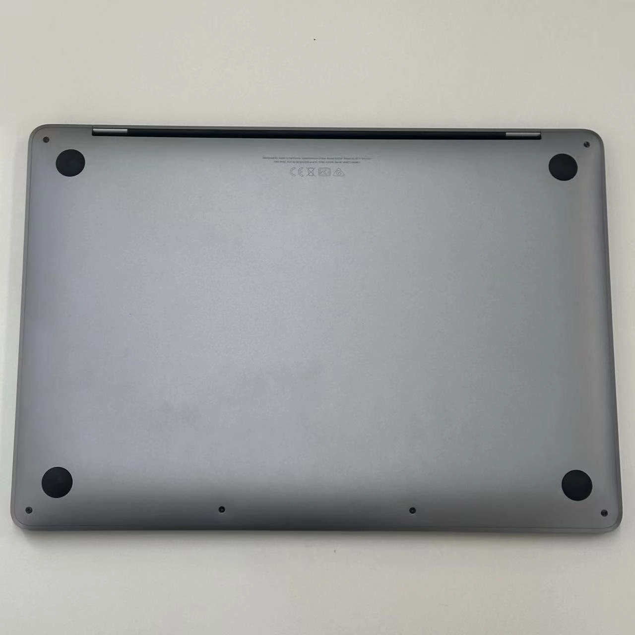 MacBook Pro 13インチ M2 2022 8GB 256GB A2338 極美品 8GB/256GB スペースグレイ