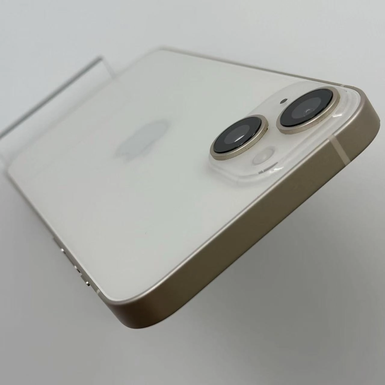 iPhone14 128GB MPUQ3J/A docomo版SIMフリー 美品