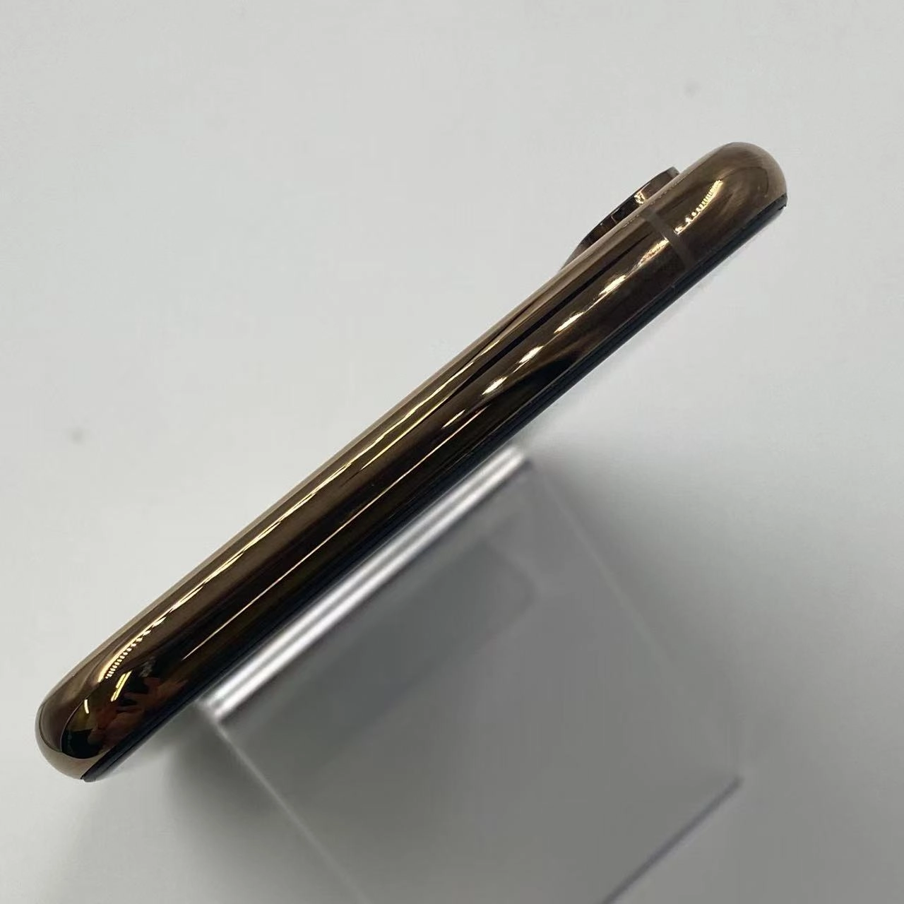 iPhoneXS Max 256GB MT6W2J/A AU版SIMフリー 訳あり品