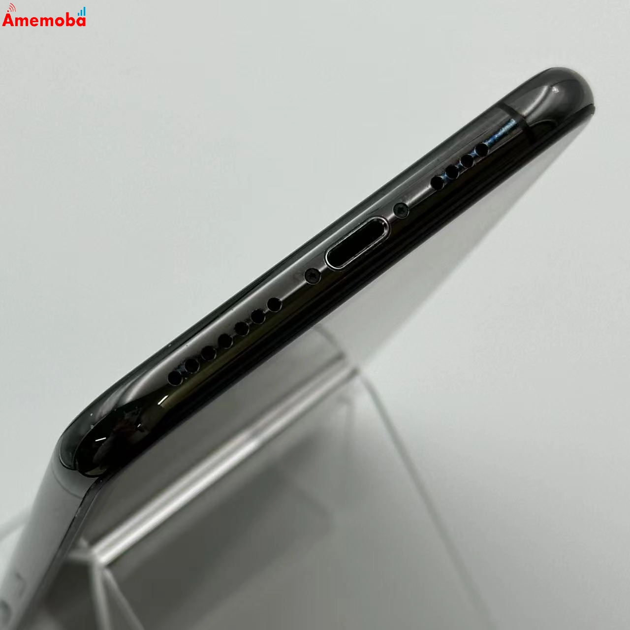 iPhoneXS Max 256GB MT6U2J/A au版SIMフリー