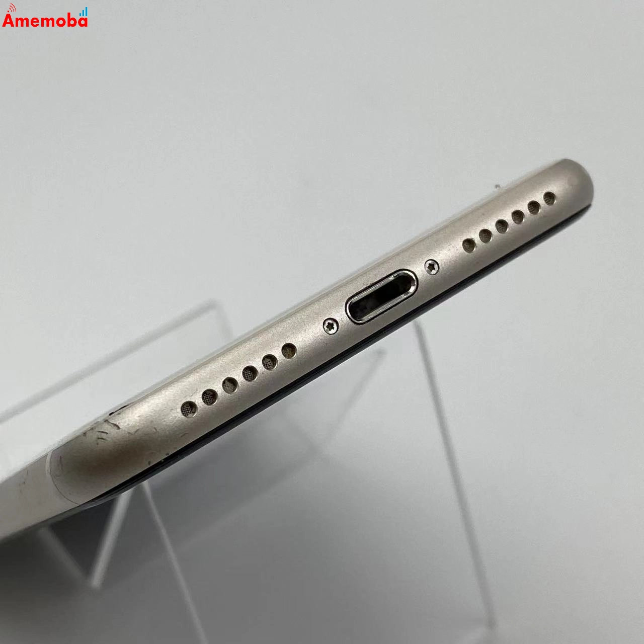 iPhoneSE 第3世代 64GB MMYD3J/A AU版SIMフリー