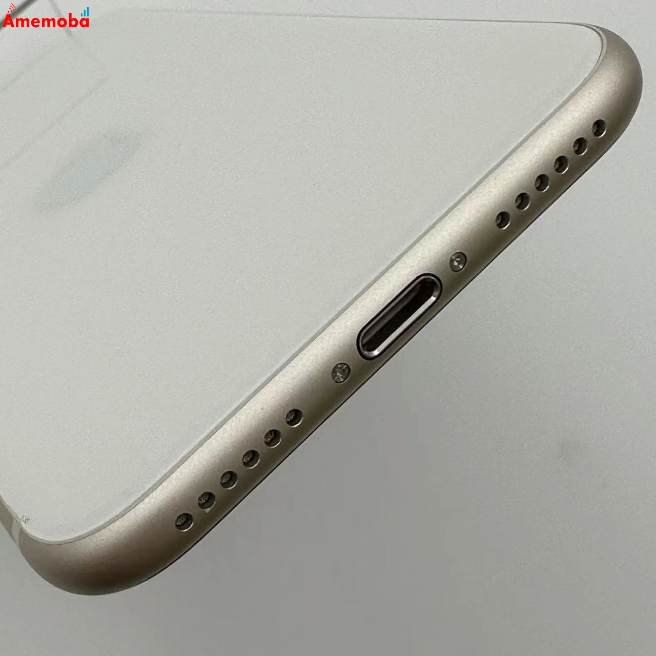 iPhoneSE 第3世代 128GB NMYG3J/A SoftBank版SIMフリー 新品同様