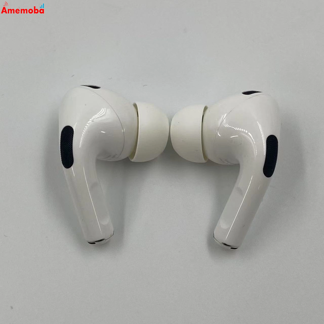 Airpods Pro 第2世代 MagSafe 充電ケース (Lightning) 付き A2698 ホワイト