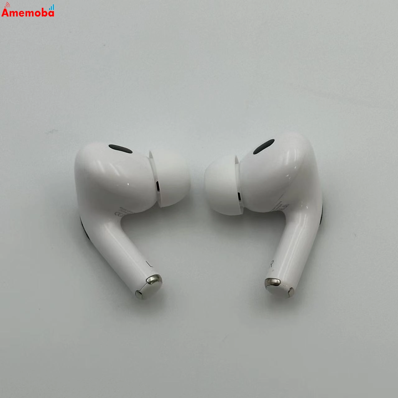 AirPods Pro 第2世代 MagSafe充電ケース(USB-C)付き MTJV3J/A 極美品 ホワイト