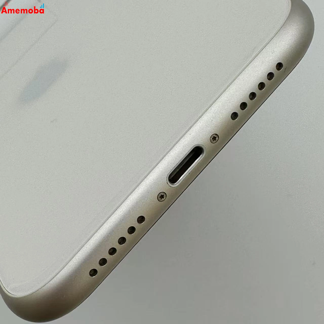 iPhone11 256GB MWM82J/A docomo版SIMフリー 極美品 ホワイト